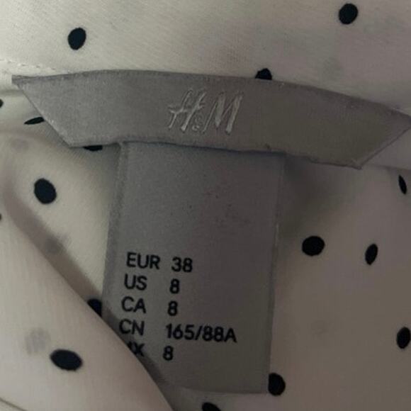 H&M White Black Polka Dots Long Sleeve Casual Button Down Shirt Top Size 8 - Picture 3 of 4